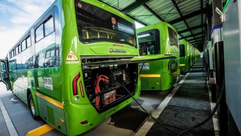 En Santa Marta comenzó a rodar primer bus eléctrico