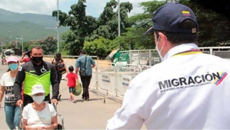 Colombia acuerda temas migratorios con México