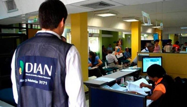 Cierran más de 30 negocios en 2024 por incumplimientos de factura electrónica