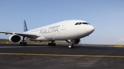 Llega el primer vuelo de la nueva ruta Cartagena – Varsovia