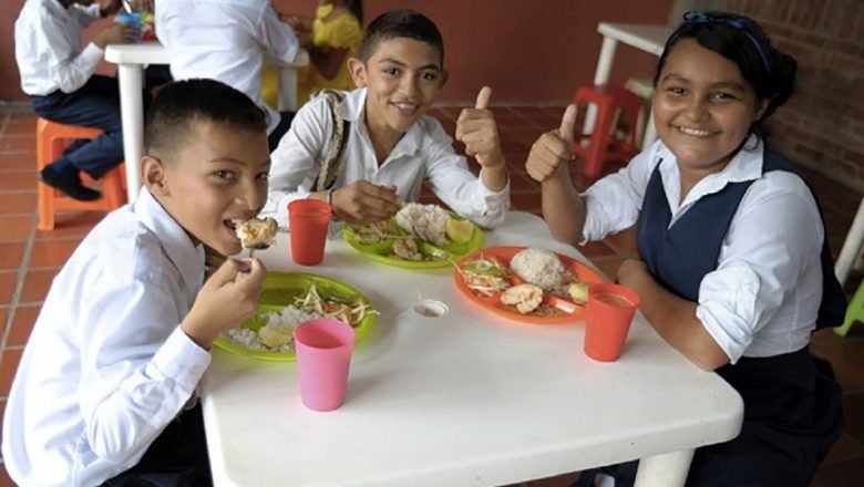 Alimentación Escolar no estuvo en riesgo en 2024 y no lo estará en 2025: UApA
