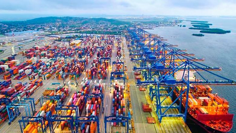Zonas portuarias de Colombia movilizaron 135,1 millones de toneladas de carga entre enero y septiembre de 2024