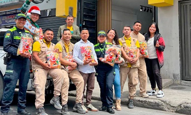 Con la iniciativa “Incorporación hace una Navidad más feliz” Policía entregó 200 mercados