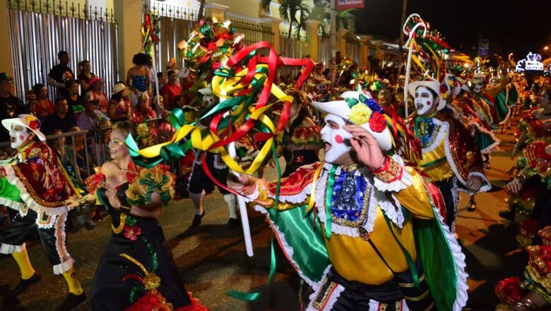 Por desfile de la Guacherna Esthercita Forero cierre de vías para el sábado 22 de febrero
