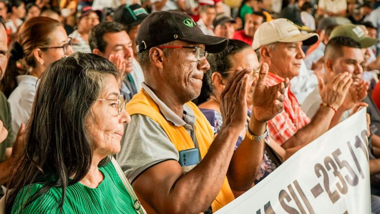 En el Caribe Gobierno lidera encuentros con campesinos para afianzar la Reforma Agraria