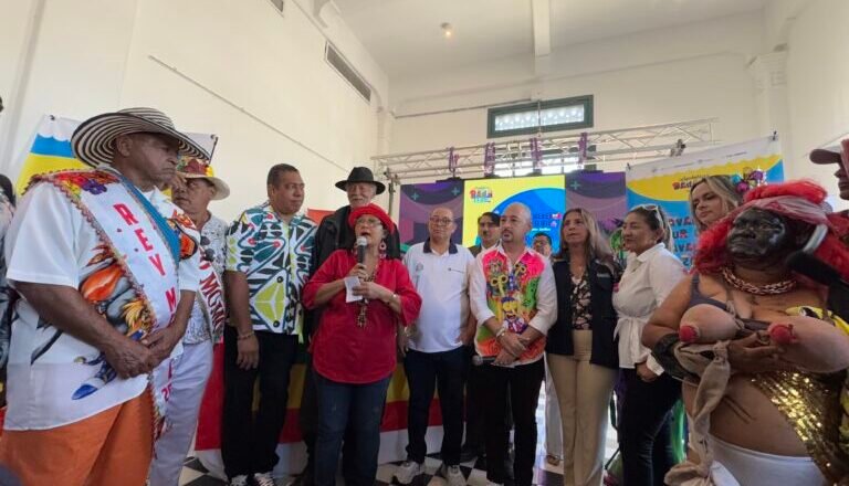 Carnaval Saludable y Ribereño del Suroriente se toma el Malecón de Rebolo