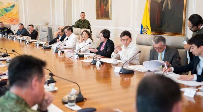 Renuncia ministro de Cultura, Juan David Correa