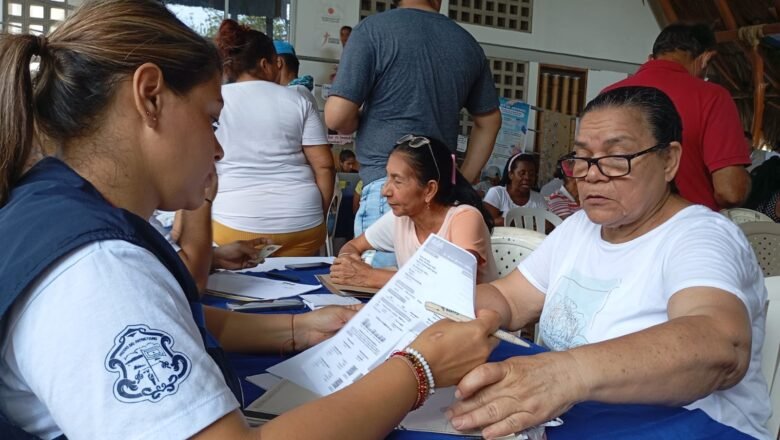 Alcaldía de Barranquilla alerta sobre falsos funcionarios del Sisbén que intentan estafar a la ciudadanía