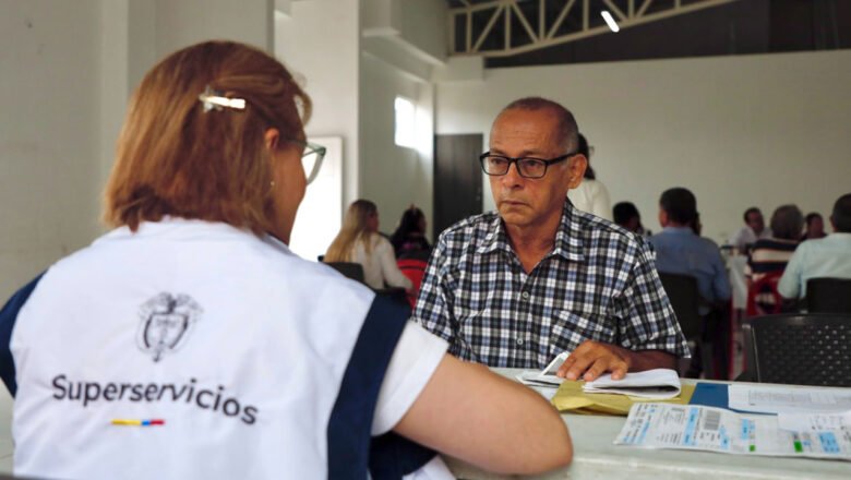 Superservicios ordena a la comercializadora de gas Alcanos compensar cobros no justificados a un millón de usuarios