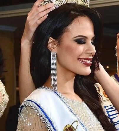 Miss Mundo Colombia, Andrea Romero, embajadora de las artesanías nacionales