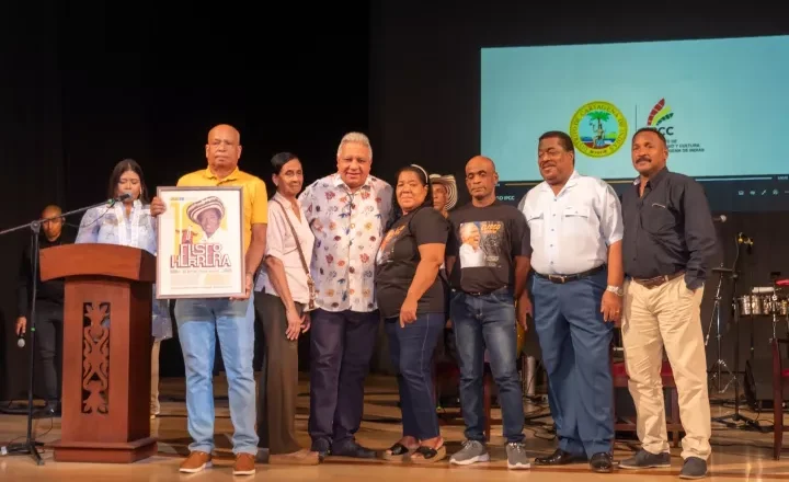 Alcaldía de Cartagena rindió Homenaje a Eliseo Herrera, “El rey del trabalenguas”