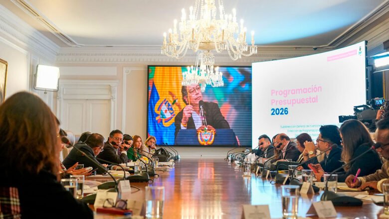Presidente advierte al Congreso sobre aprobación de ley de financiamiento