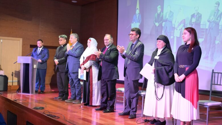 Congreso exalta el papel social del sector religioso en Colombia
