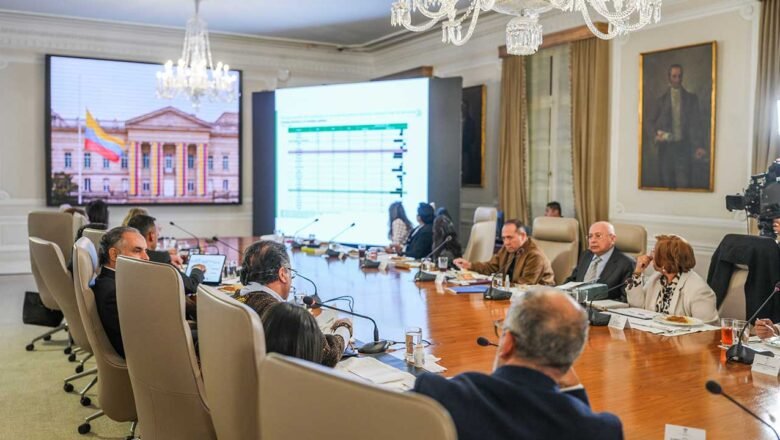 Por tasas de interés del Banco de la República hay retroceso en el crecimiento de la vivienda: presidente Petro