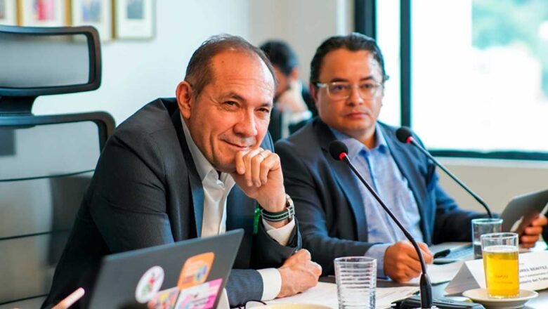 Gobierno invita a trabajadores y gremios a avanzar en implementación de reforma laboral