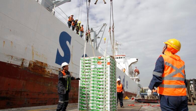 Min Comercio expidió el decreto  el cual impuso un arancel de 30% a productos provenientes de Ecuador