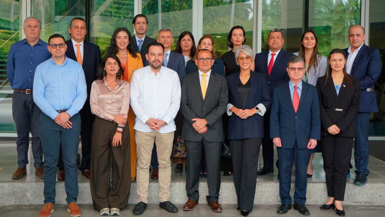 Colombia avanza en compromisos para impulsar la Interconexión Eléctrica con Panamá