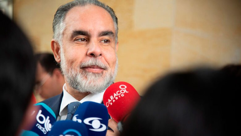 Gobierno espera que este año el Congreso sí debata y apruebe el presupuesto, y no como el año pasado cuando lo hundió
