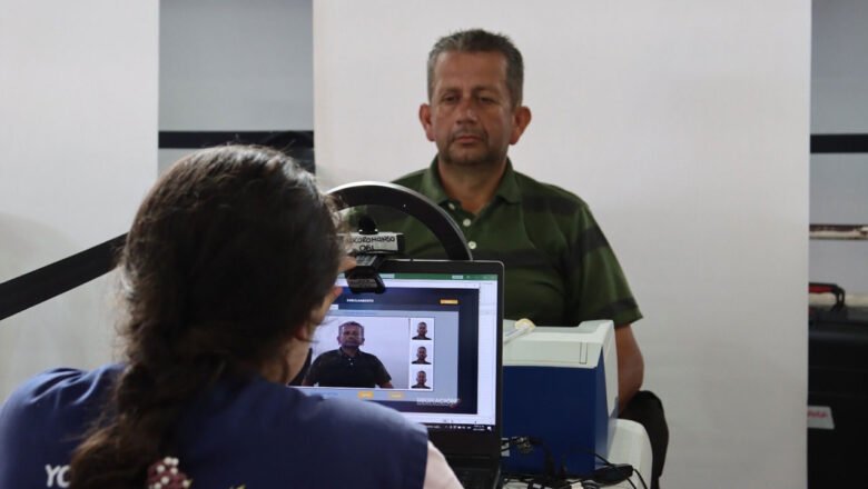 Más de dos millones de venezolanos se han regularizado en Colombia