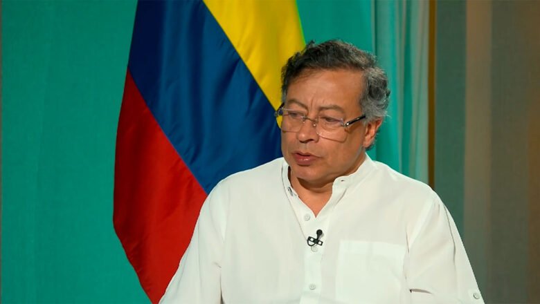 Sancionan campaña Petro Presidente por violación de topes electorales