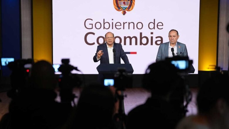 Gobierno estudia eliminar prima a congresistas y repatriar inversiones de fondos de pensiones