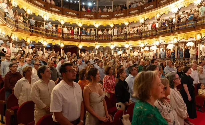 Teatro Adolfo Mejía abrió su agenda cultural 2026 con el Cartagena Festival de Música