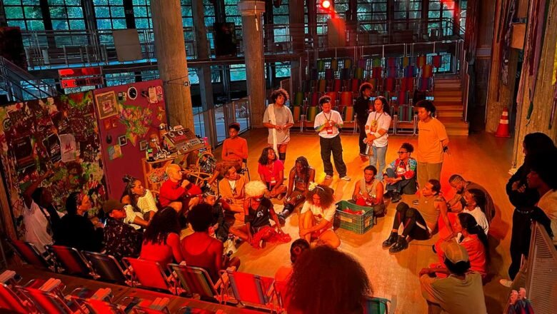 Con más de 2.000 estudiantes, la Fábrica de Cultura enciende sus motores creativos