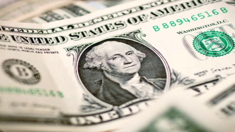 Dólar sube $41,26 y termina a $3.192,99