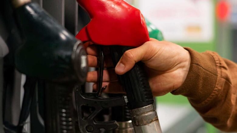 Gobierno no incrementará precios de combustibles durante septiembre