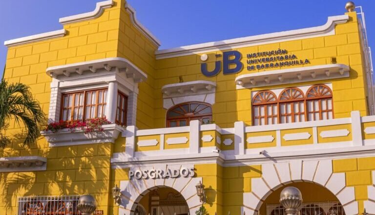 Alcaldía de Barranquilla otorga becas del 100% para estudiar en su tercera convocatoria de IUB al Barrio