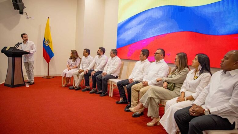 De La Espriella invitó a los magistrados del CNE a presentar proyectos para mejorar el sistema electoral colombiano