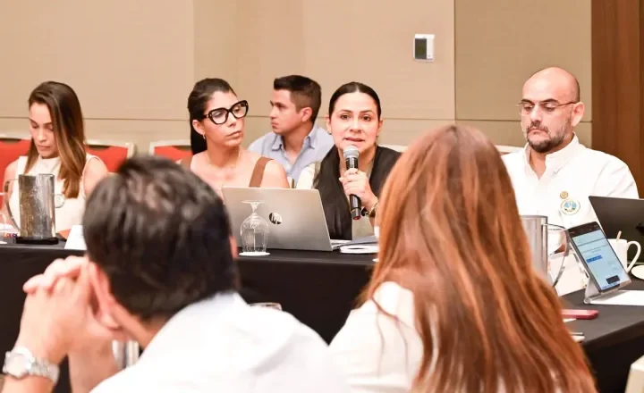 Se instala por primera vez el Comité Regional de Turismo en Cartagena