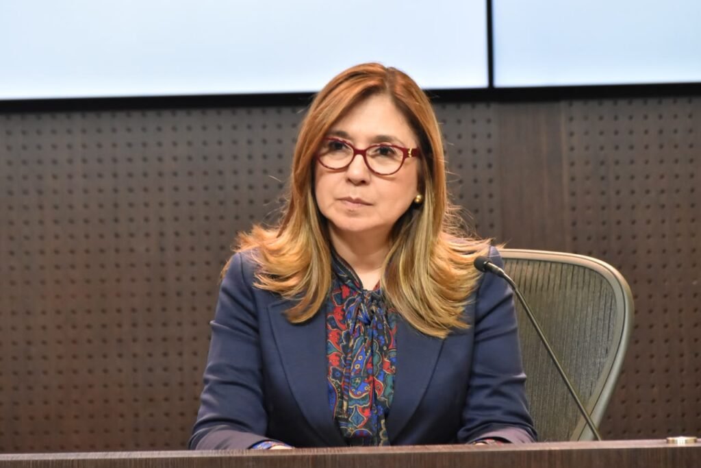 Más sangre disponible y menos transfusiones innecesarias: la propuesta de la senadora Norma Hurtado
